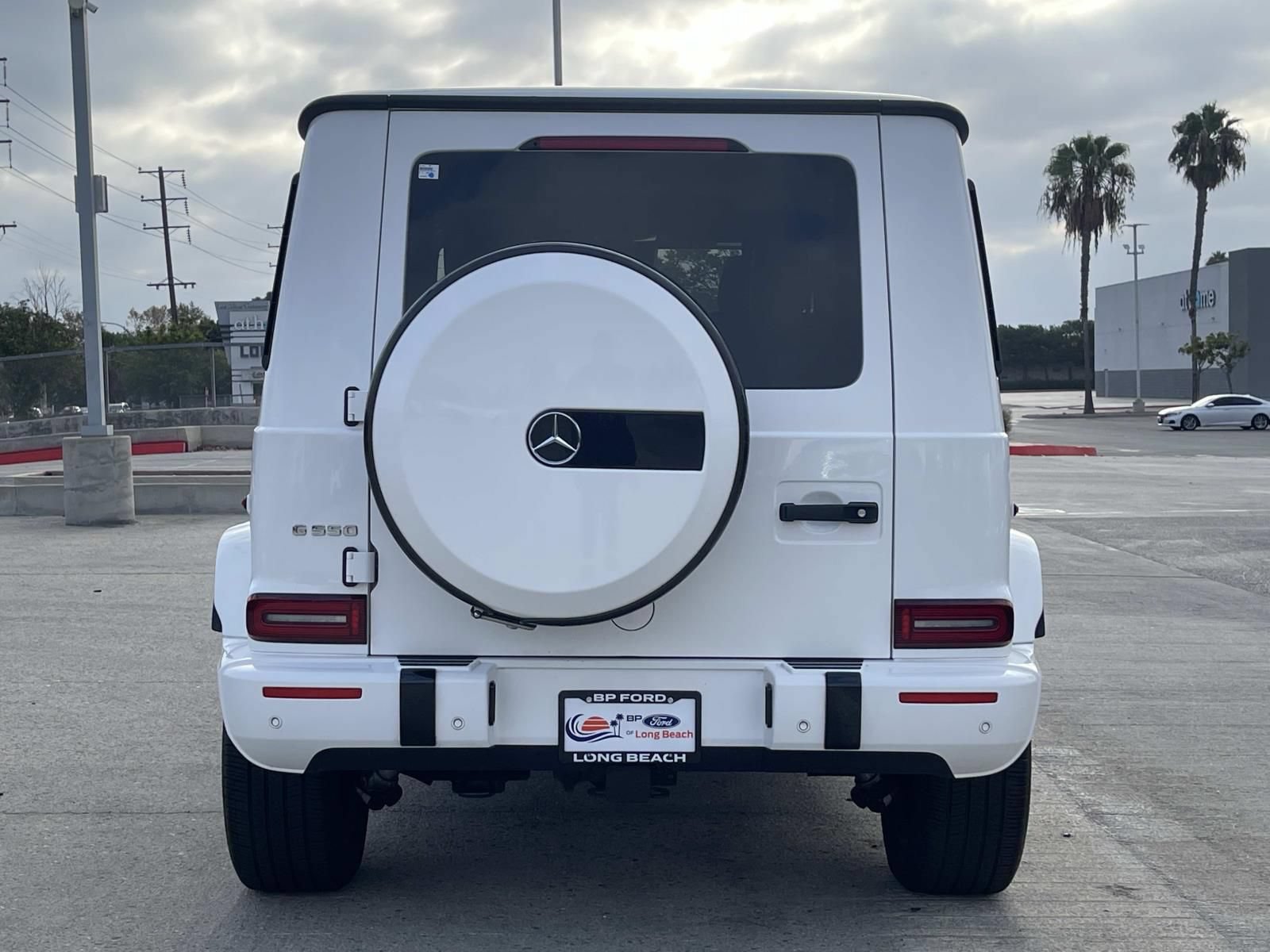 Used 2023 Mercedes-Benz G 550 image 4