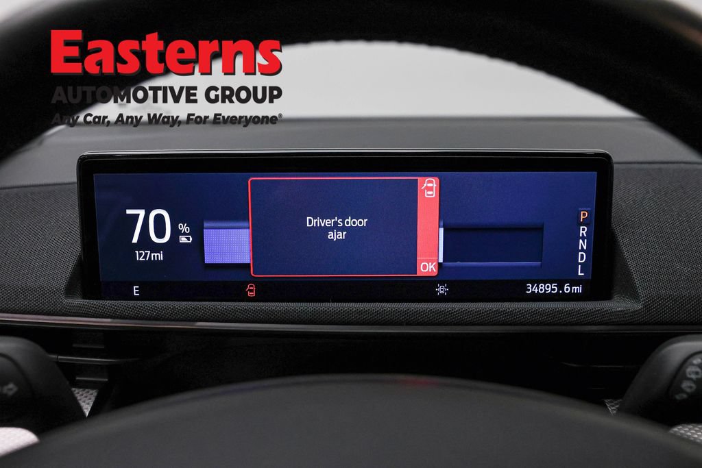 Used 2022 Ford Mustang Mach-E Select AWD/4WD image 17