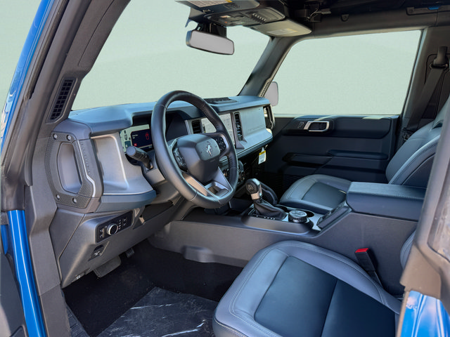 New 2024 Ford Bronco Outer Banks w/ Sasquatch Package AWD/4WD image 4