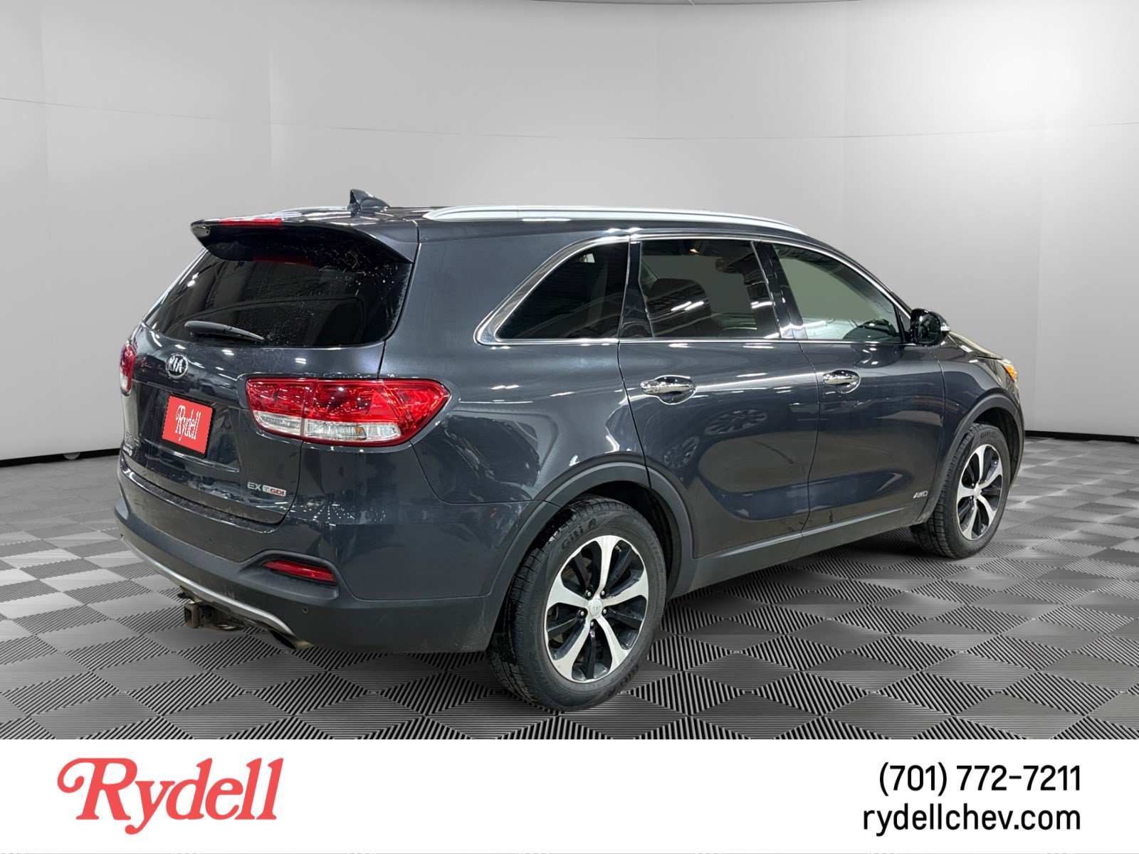Used 2016 Kia Sorento EX image 5