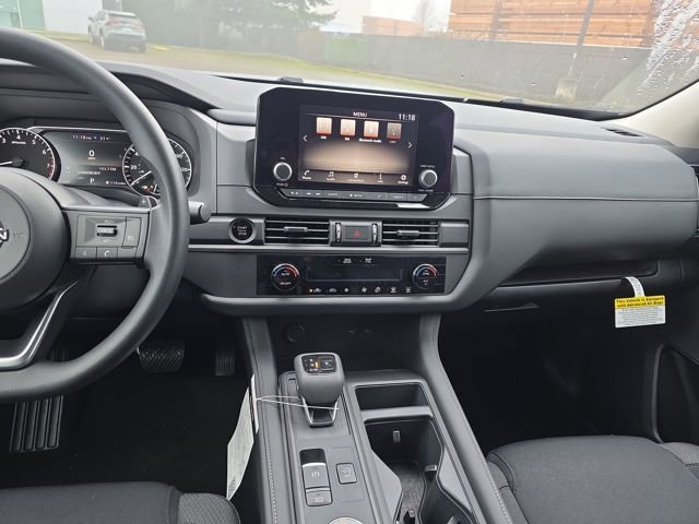 New 2025 Nissan Pathfinder S image 22