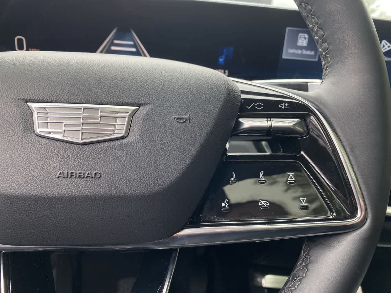 Used 2025 Cadillac Lyriq Luxury AWD/4WD image 22