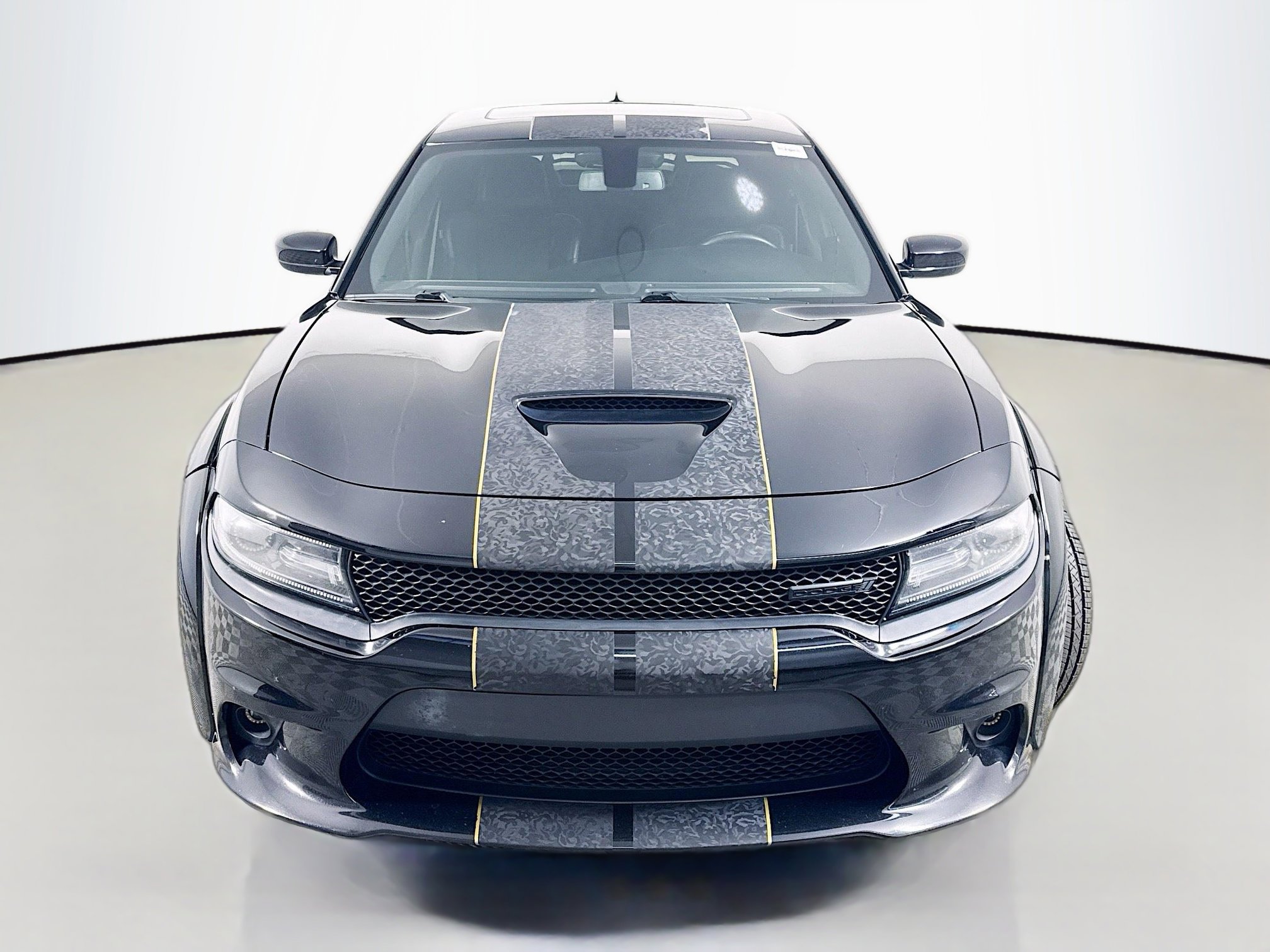 Used 2020 Dodge Charger R/T w/ Plus Group image 2