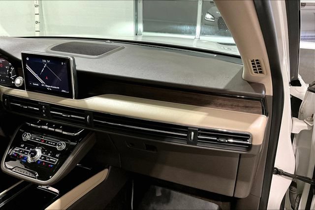 Used 2020 Lincoln Corsair Reserve w/ Equipment Group 201A AWD/4WD image 35