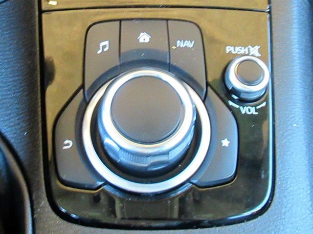 Used 2015 MAZDA MAZDA3 i Grand Touring image 27