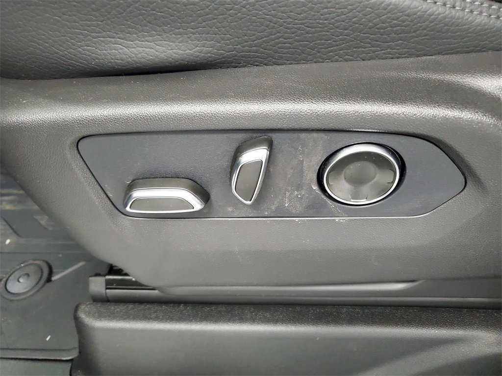 New 2026 GMC Yukon XL Denali w/ LPO, Floor Liner Package image 7