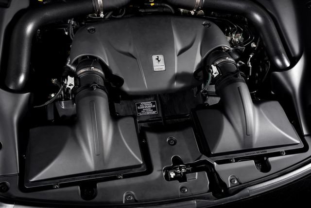 Certified 2016 Ferrari California T RWD image 16
