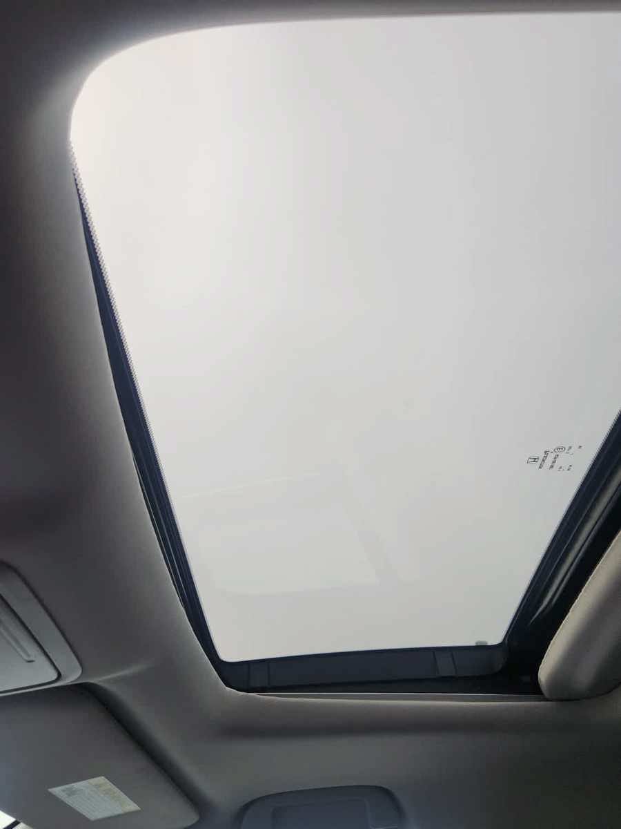 Used 2025 Honda Odyssey Touring image 30