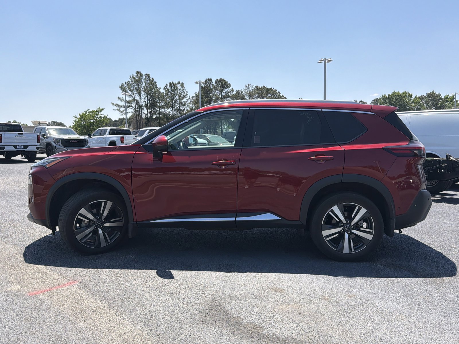 Used 2023 Nissan Rogue SL w/ SL Premium Package AWD/4WD image 9