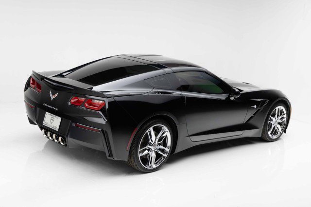 Used 2014 Chevrolet Corvette Stingray Coupe w/ 3LT Preferred Equipment Group image 19