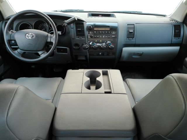 Used 2013 Toyota Tundra 2WD Double Cab image 2