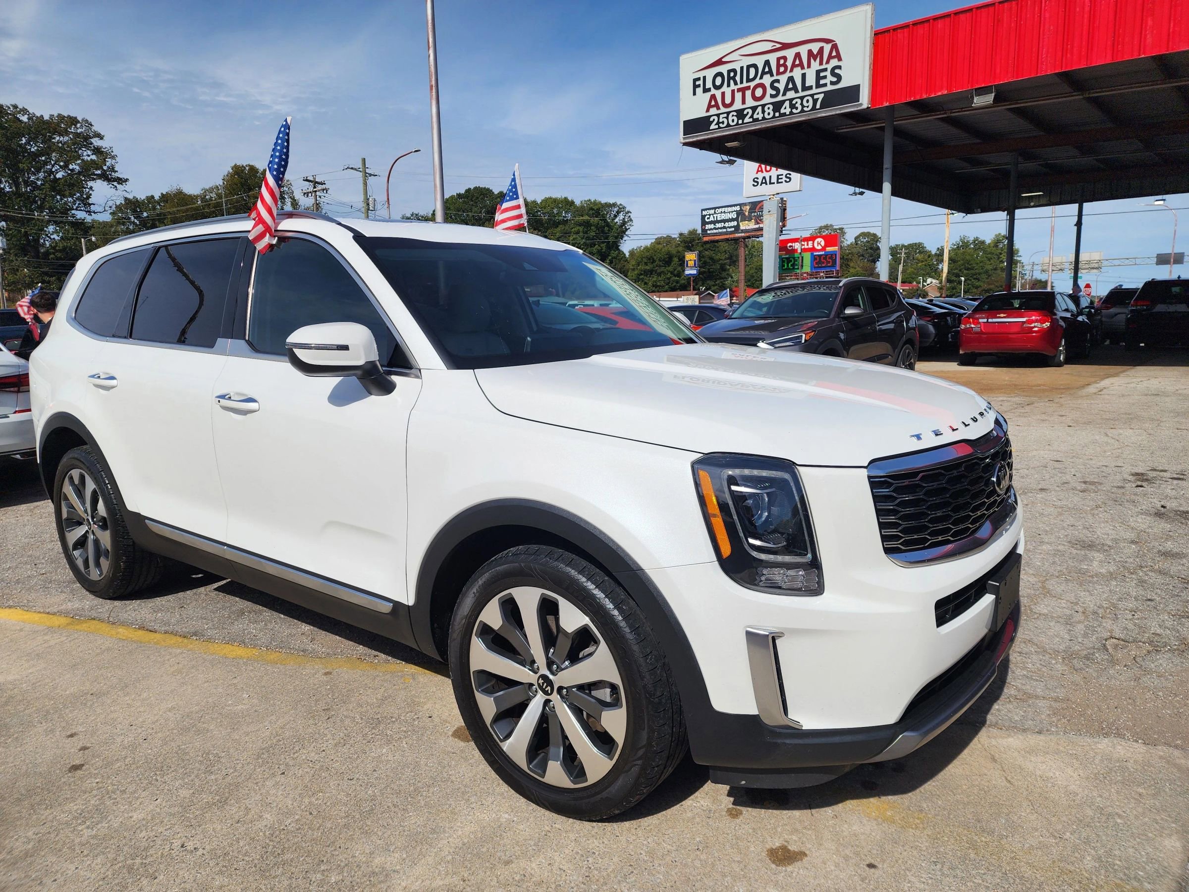 Used 2021 Kia Telluride S image 1