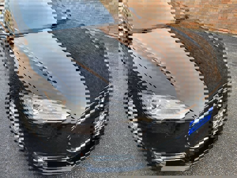 Used 2016 Tesla Model S 70D image 32