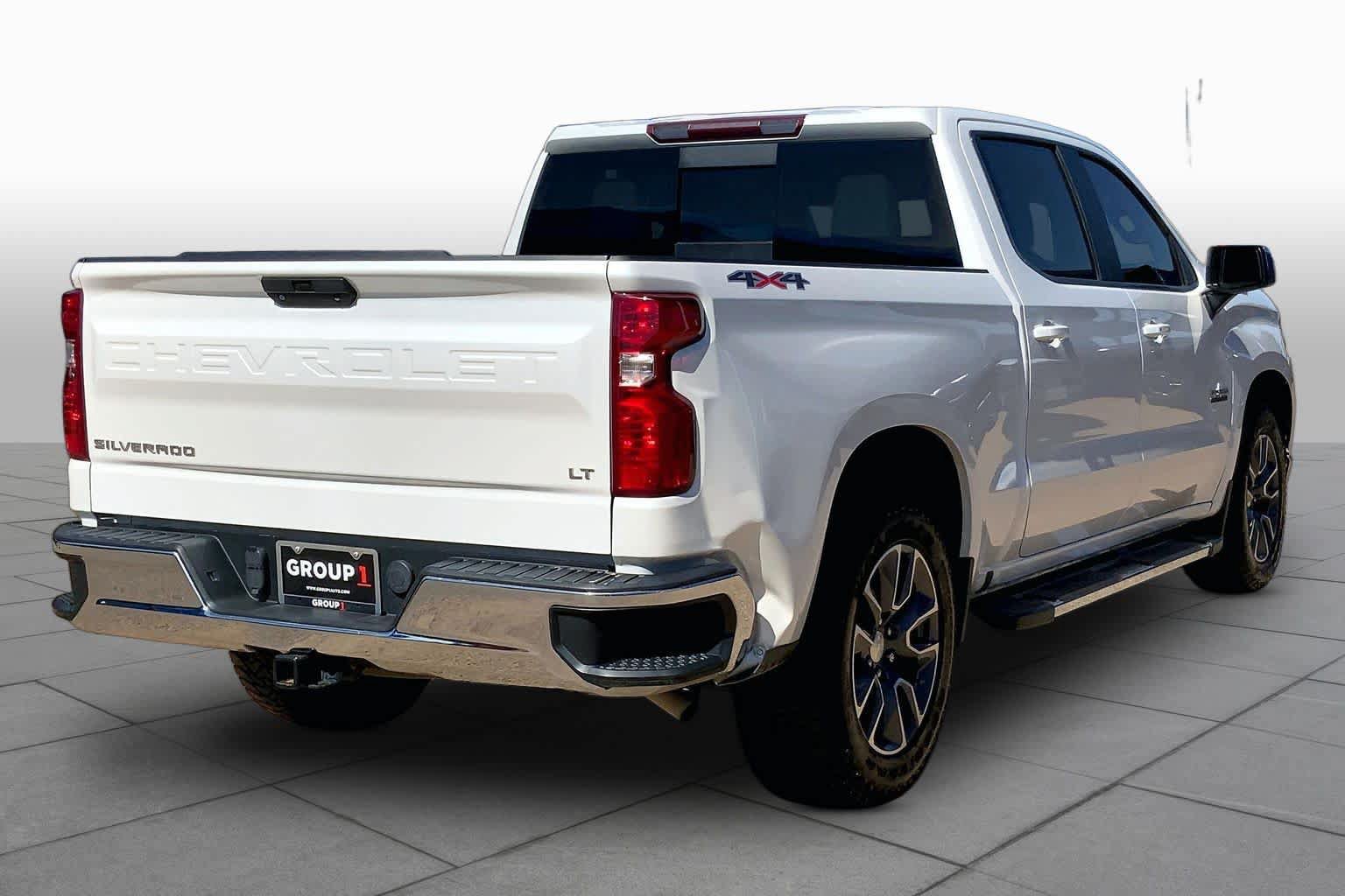 Used 2020 Chevrolet Silverado 1500 LT w/ Texas Edition AWD/4WD image 13