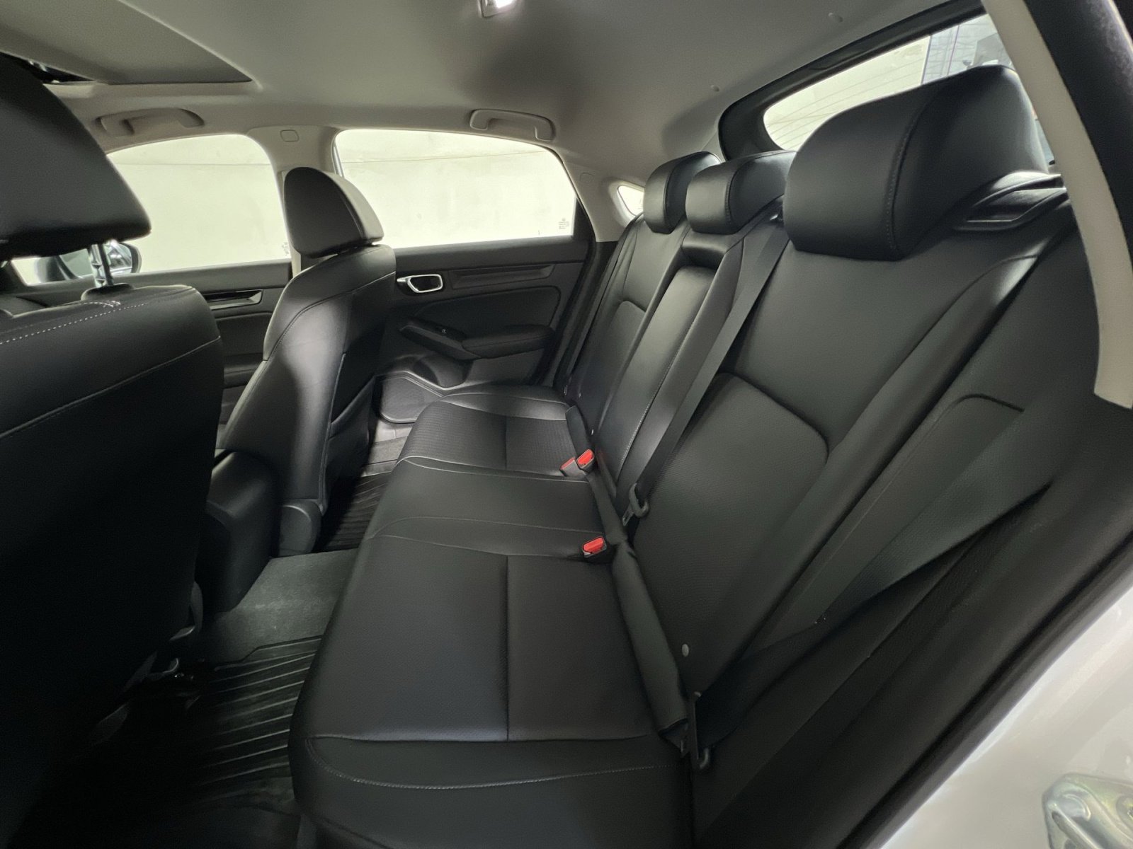Used 2022 Honda Civic EX-L image 24