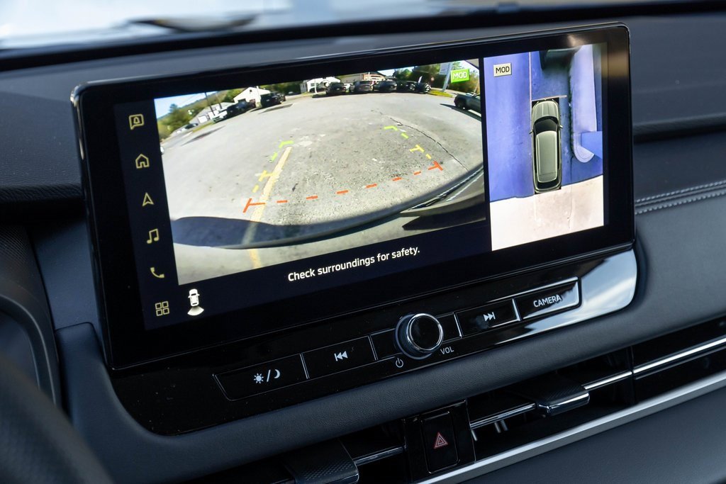 Used 2025 Mitsubishi Outlander SE image 27