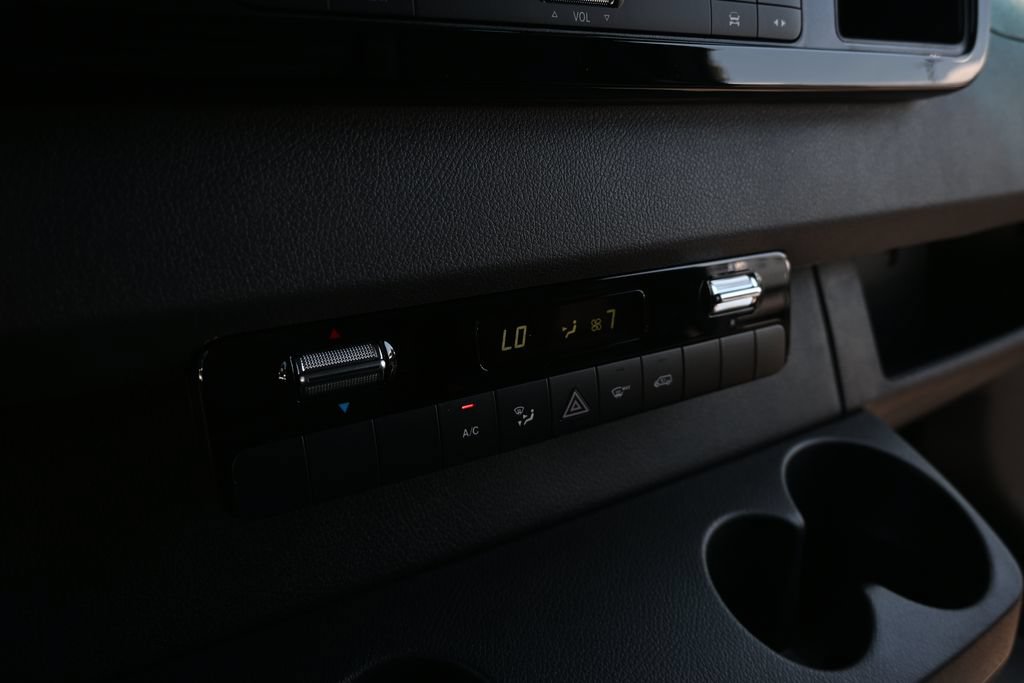 Used 2026 Mercedes-Benz Sprinter 4500 image 15