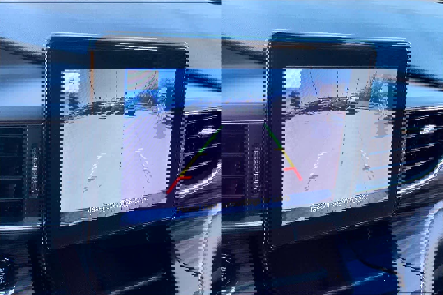 Used 2023 Ford Explorer Limited image 28