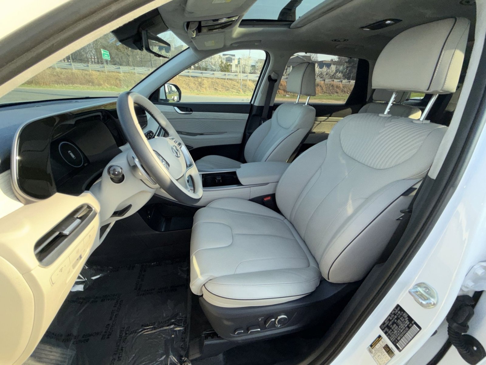 Used 2023 Hyundai Palisade Calligraphy image 13