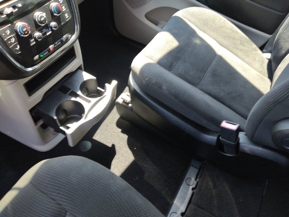 Used 2017 Dodge Grand Caravan SE w/ Power Window Group FWD image 26