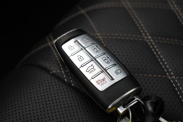 Used 2024 Genesis GV80 3.5T w/ Prestige Package image 28