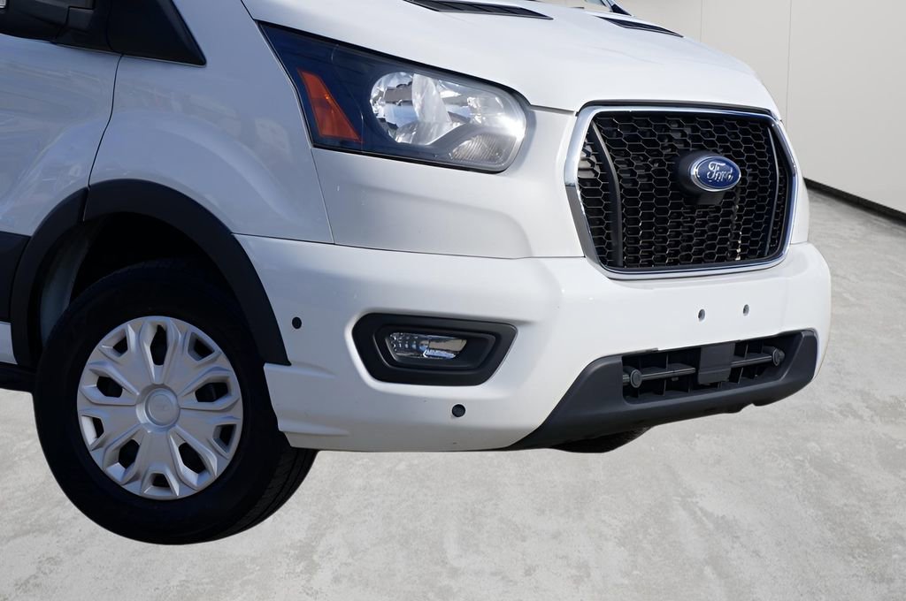 Used 2024 Ford Transit 350 XLT RWD image 3