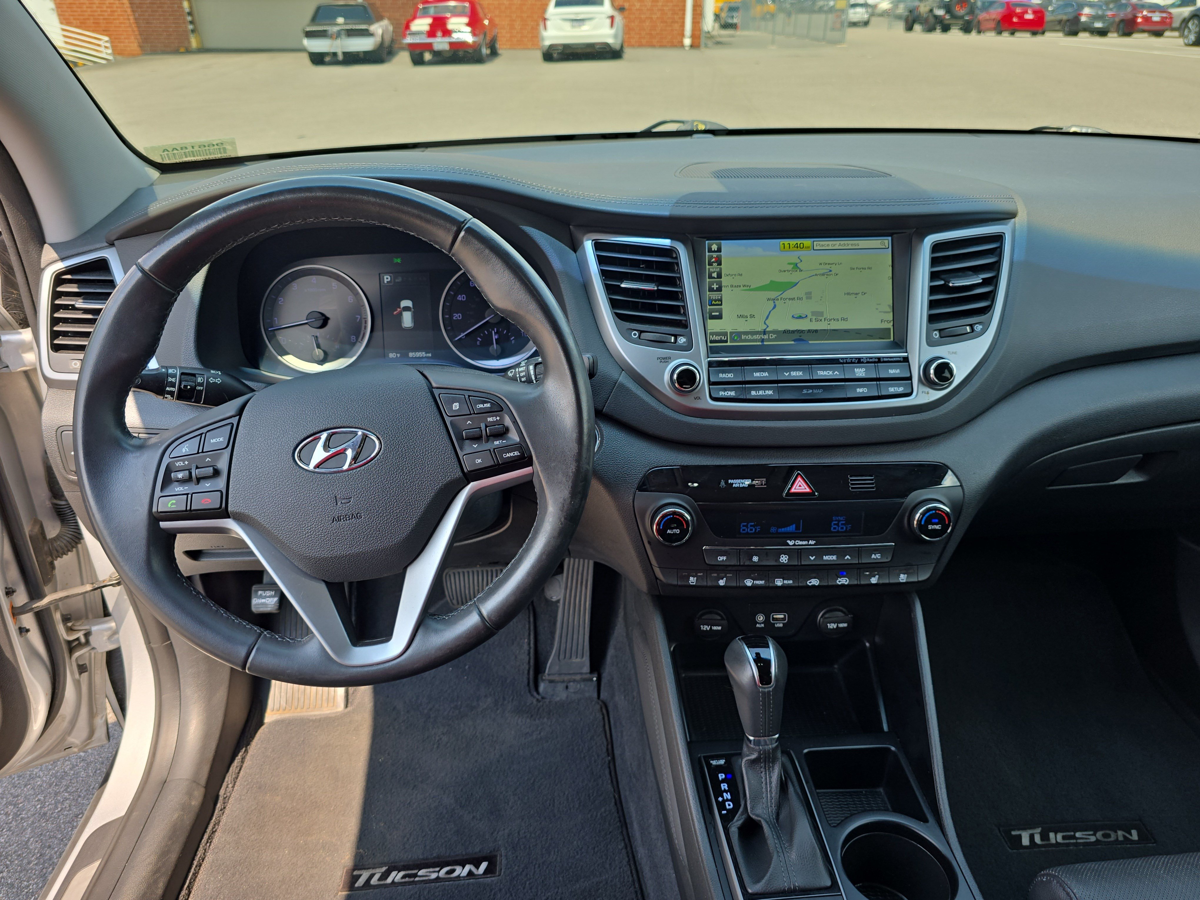 Used 2017 Hyundai Tucson Limited w/ Limited Ultimate Package 03 FWD image 15