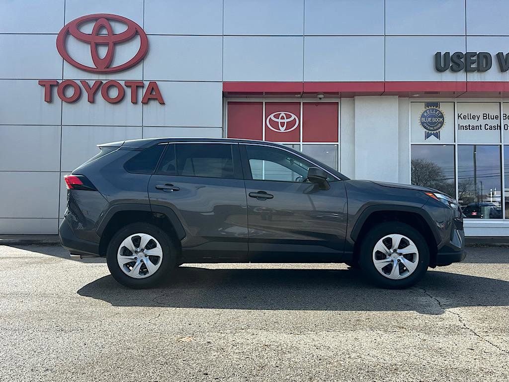 Certified 2025 Toyota RAV4 LE image 6