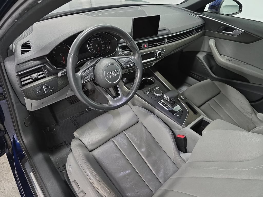 Used 2019 Audi A4 2.0T Premium w/ Convenience Package FWD image 4