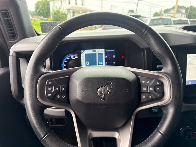 Certified 2023 Ford Bronco Big Bend w/ Sasquatch Package AWD/4WD image 19