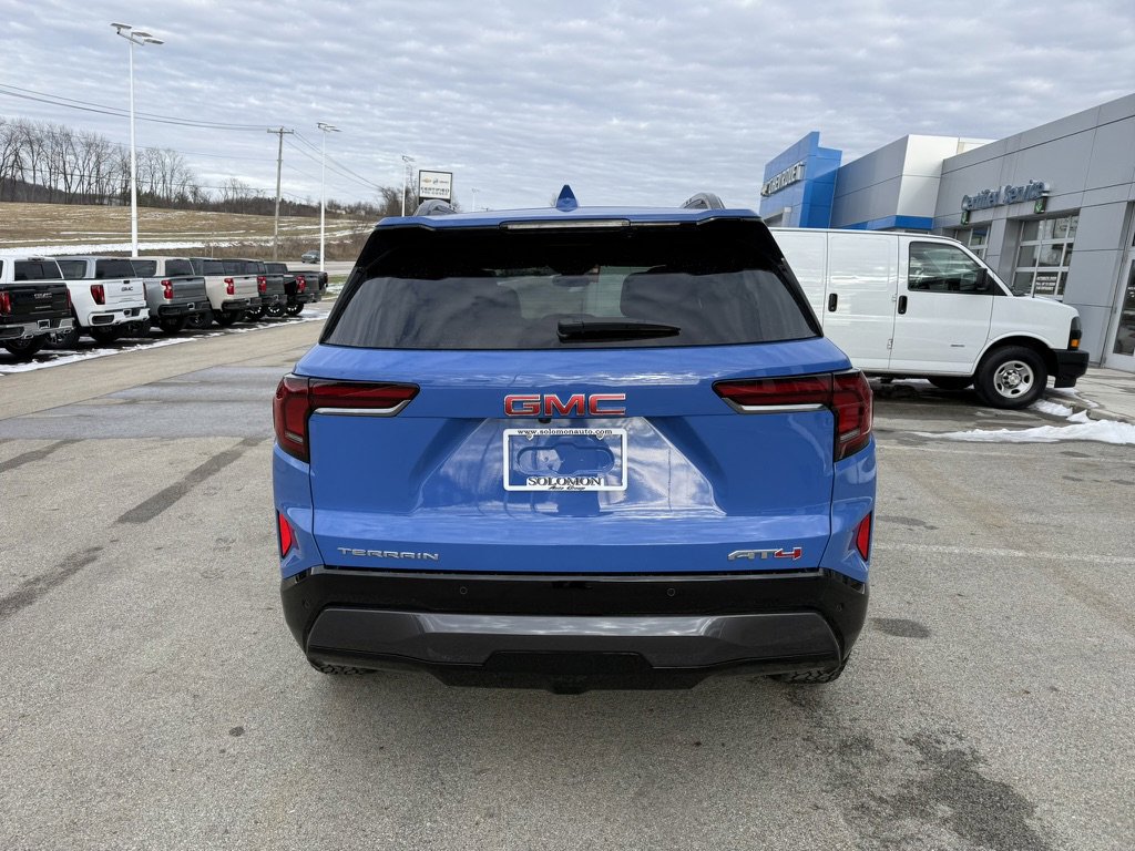 New 2026 GMC Terrain AT4 AWD/4WD image 4