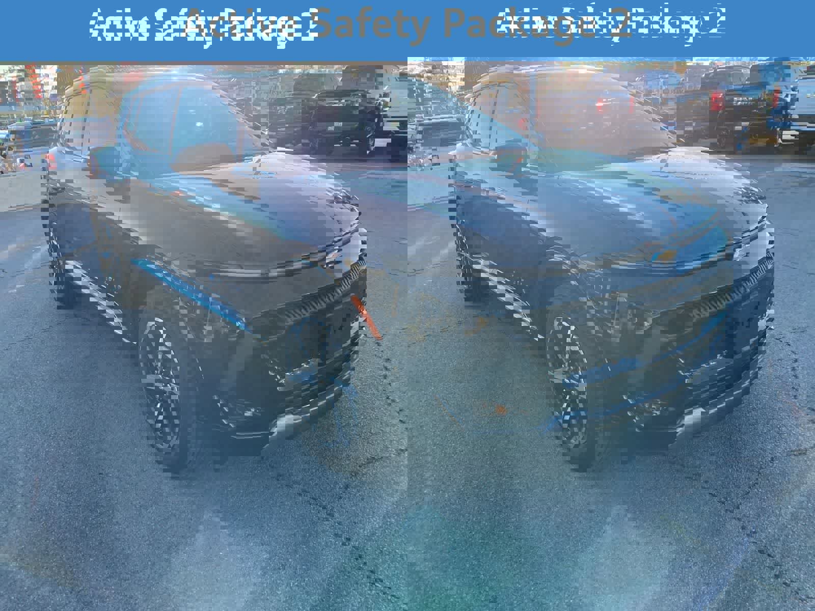 Used 2025 Chevrolet Equinox EV LT w/ Convenience Package image 5