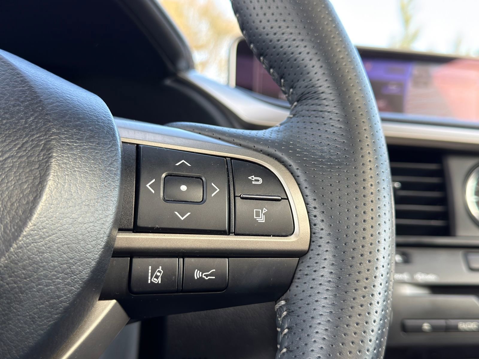 Used 2017 Lexus RX 350 F Sport image 26