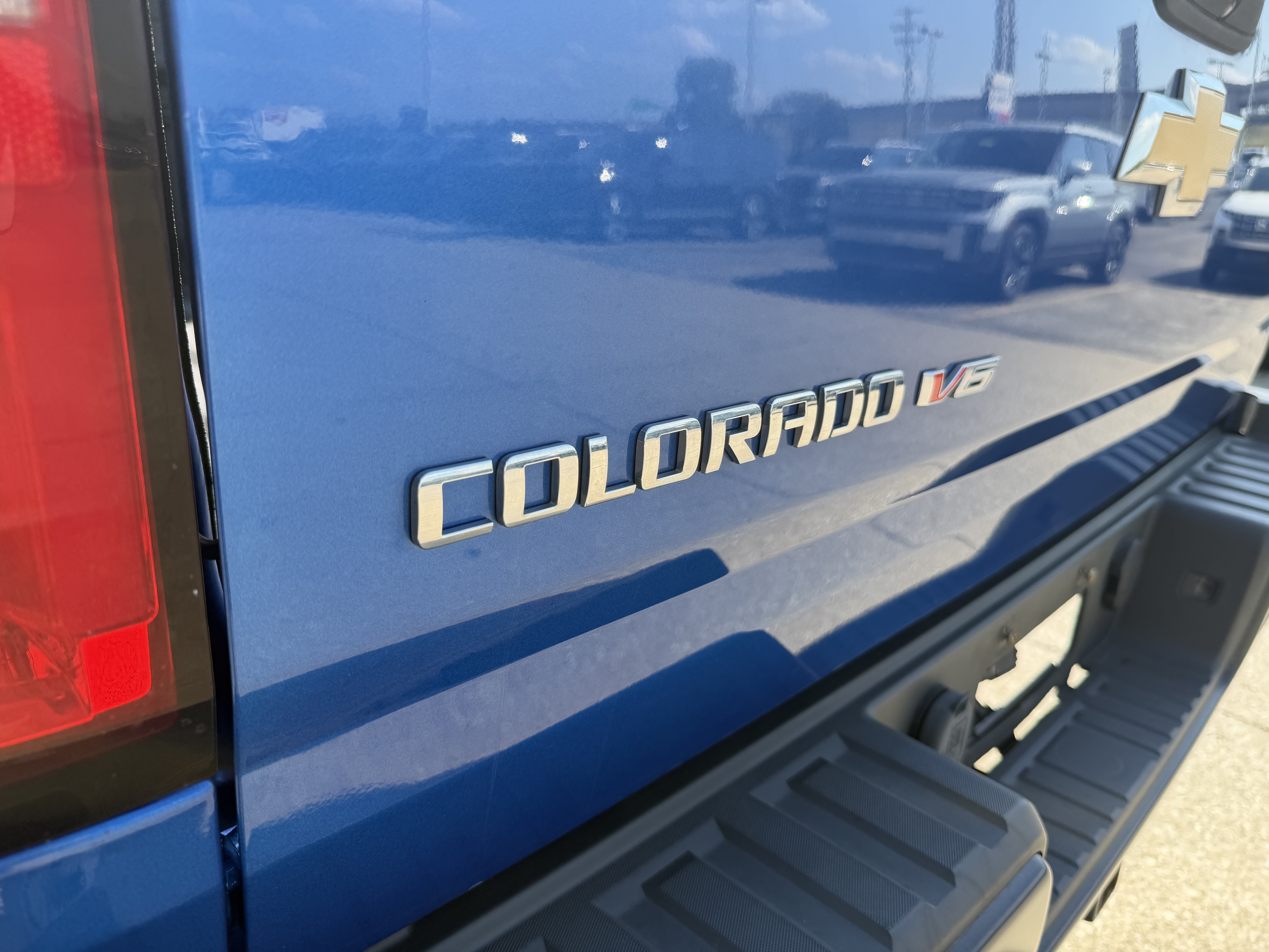 Used 2018 Chevrolet Colorado ZR2 AWD/4WD image 9