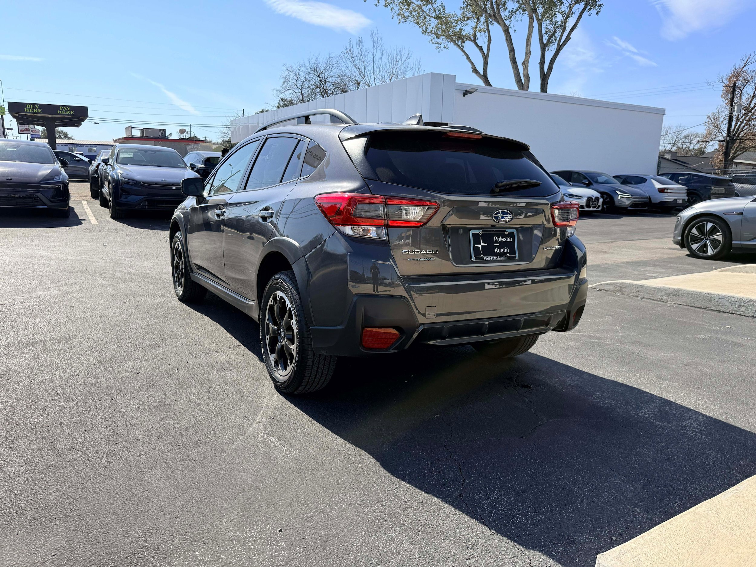 Used 2022 Subaru Crosstrek 2.0i Premium w/ Moonroof Package AWD/4WD image 4
