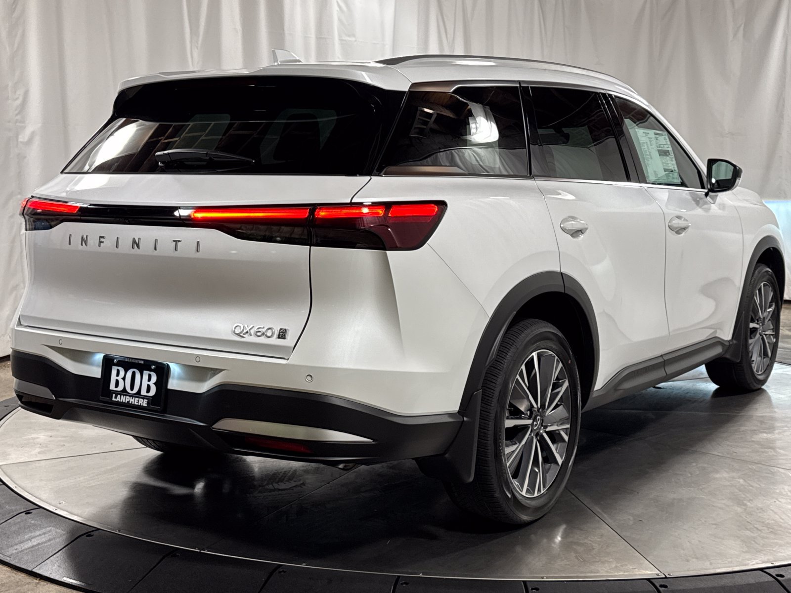 New 2027 INFINITI QX60 Luxe w/ Cargo Package AWD/4WD image 10