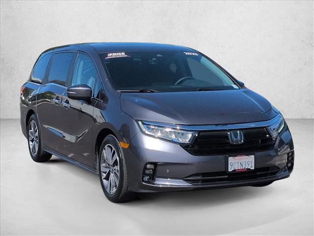 Used 2023 Honda Odyssey Touring image 3