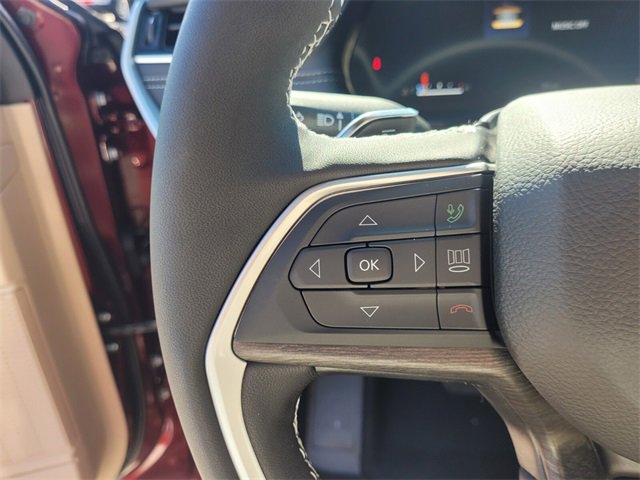 New 2025 Jeep Grand Cherokee Limited image 32