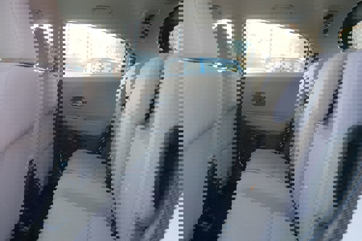 Used 2017 Honda HR-V LX image 31