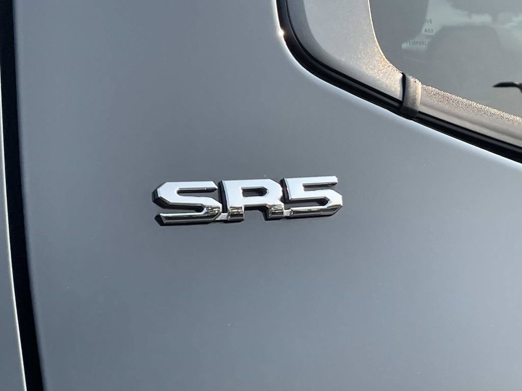 Used 2024 Toyota Tundra SR5 AWD/4WD image 9