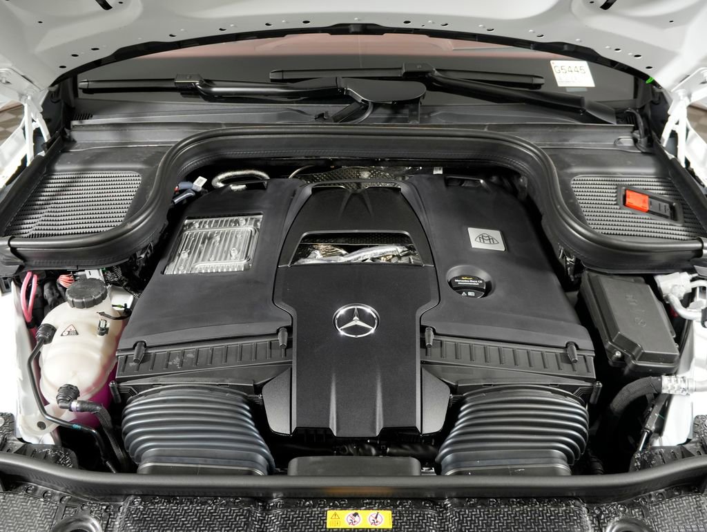 Used 2026 Mercedes-Benz Maybach GLS 600 4MATIC image 48