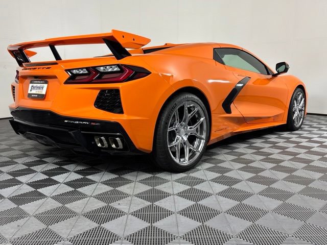 Used 2024 Chevrolet Corvette Stingray Convertible w/ Z51 Performance Package RWD image 9
