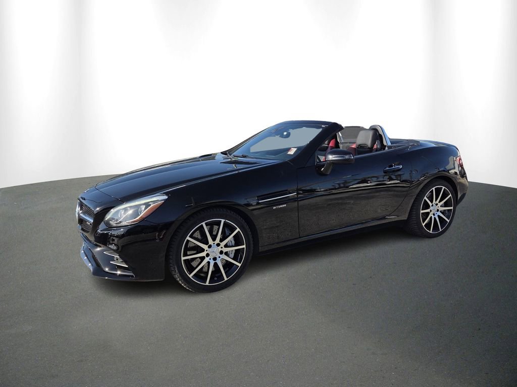 Used 2018 Mercedes-Benz SLC 43 AMG image 4
