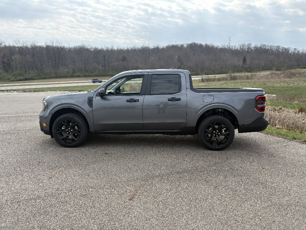 New 2026 Ford Maverick XLT image 2