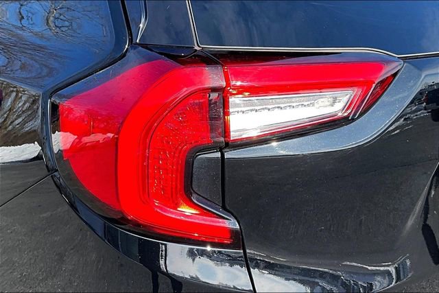Certified 2024 GMC Terrain Denali w/ Black Diamond Edition image 30