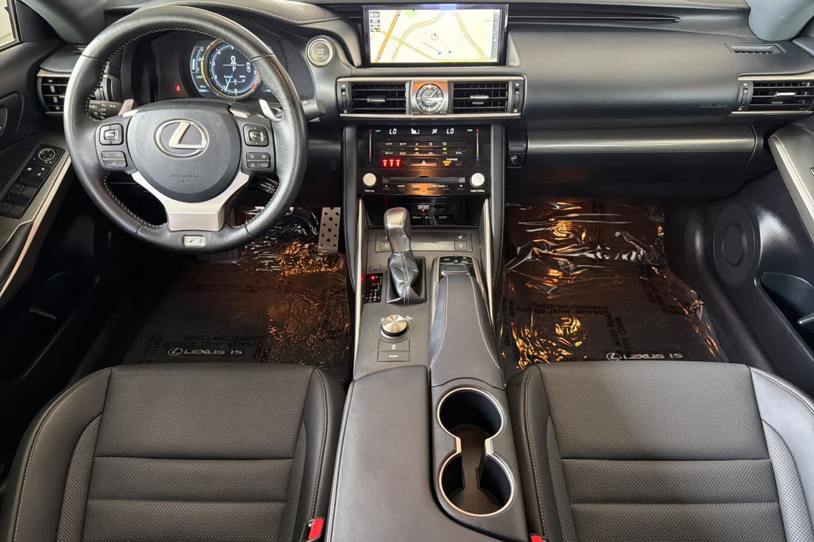 Used 2017 Lexus IS 350 F Sport w/ F Sport Package RWD image 3