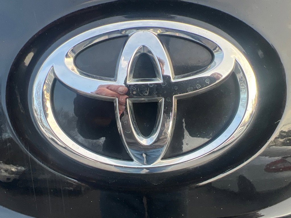 Used 2017 Toyota Sienna LE w/ Protection Package image 34