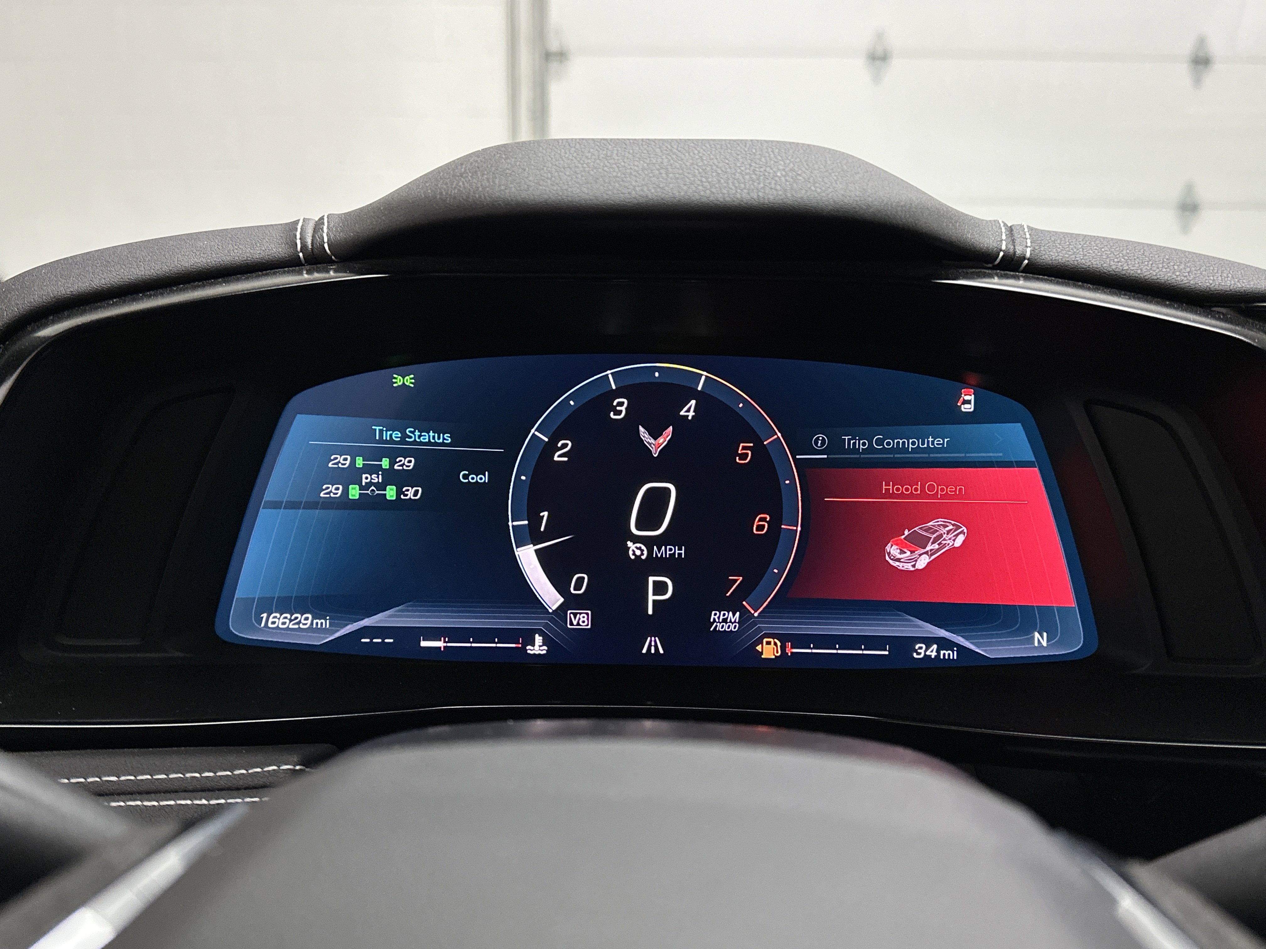 Used 2022 Chevrolet Corvette Stingray Coupe w/ Z51 Performance Package image 21