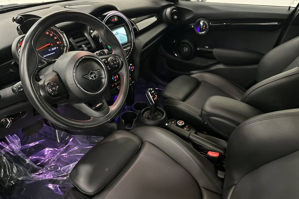 Used 2020 MINI Cooper S w/ Premium Package FWD image 10
