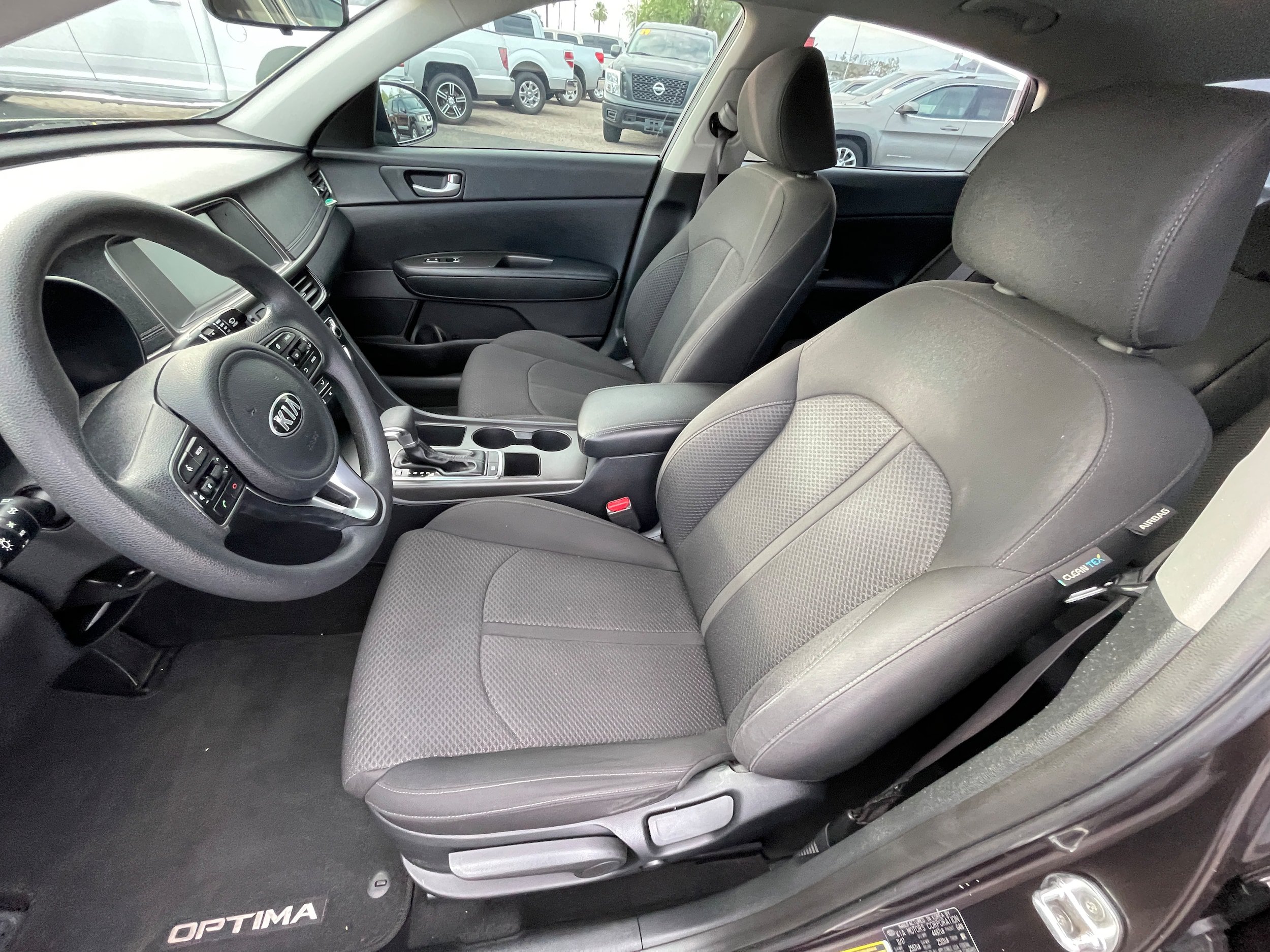 Used 2018 Kia Optima LX FWD image 14